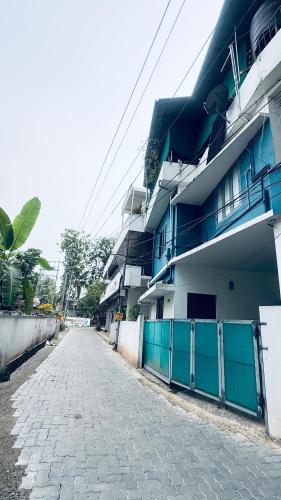 FeastOn homestey, Chottanikkara in Karimugal