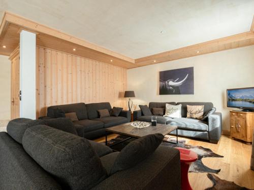 Grand appartement 6 pièces pour 10 pers. proche pistes, animaux OK, parking, WiFi - FR-1-343-223