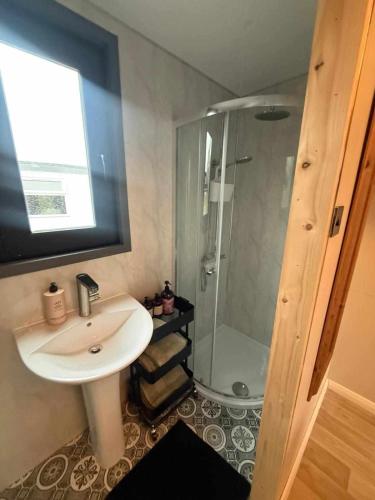 Cosy Couples' Retreat in 伊尼索溫
