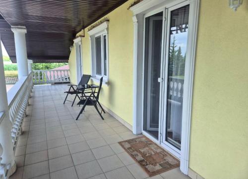 Dworek Nad Stawem & Laznia Piwna in Ostrow Mazowiecka