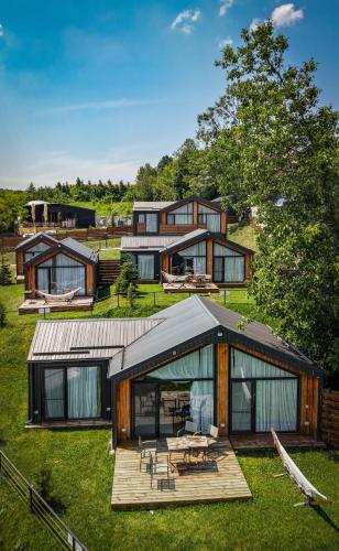 Viesnīcas āriene, Moon Village Comarnic in Komarnika