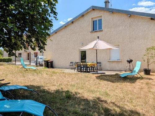 Maison plain pied avec jardin clos à Longchamps - FR-1-585-137 (Maison plain pied avec jardin clos a Longchamps - FR-1-585-137) in Šomona pie Ēras