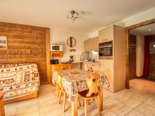 Charmant T3 avec terrasse et vue montagnes, 2 chambres à Morillon