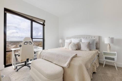 Beautiful and Cozy Peachtree Penthouse in Ansley Park