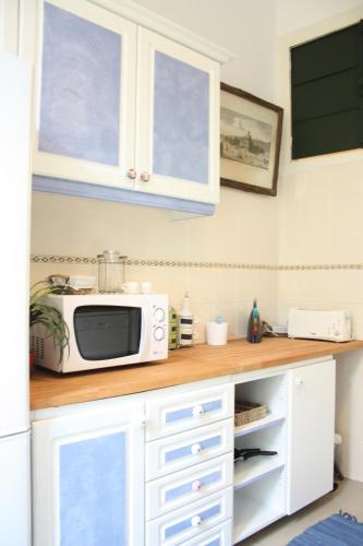 Charming apartment in Alfama - Se11, Lisbon (photo 7)