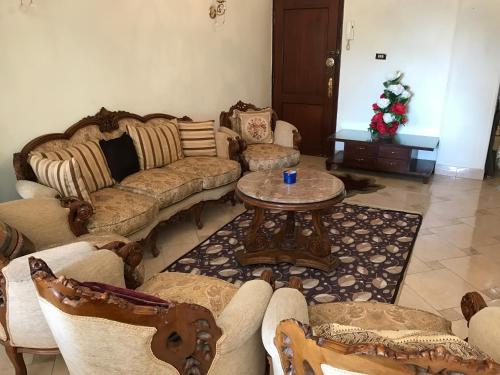 New Maadi Apartment, Il Cairo