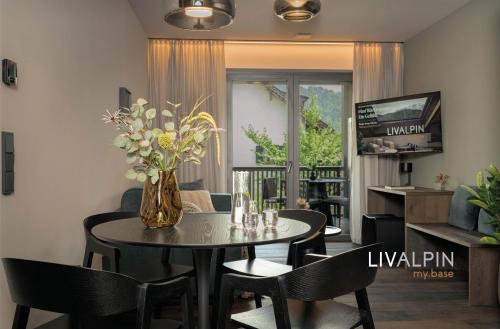 LIVALPIN mybase MOTION