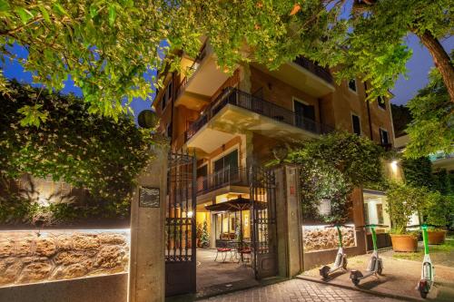 Hotel Villa San Pio in Colosseum and Foro Romano