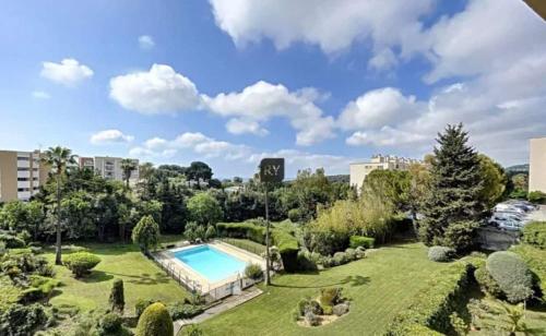 Antibes entre Nice-Cannes