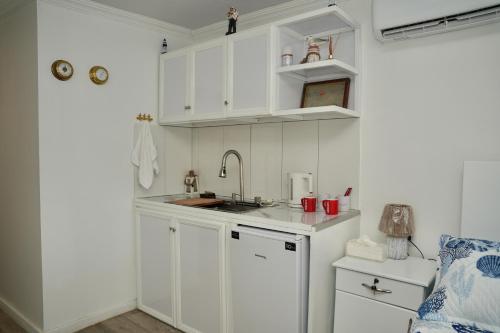 Konyha, Ô Chalet Anfeh- Guesthouse in Taht Al rih Beach (O Chalet Anfeh- Guesthouse in Taht Al rih Beach) in Anfah