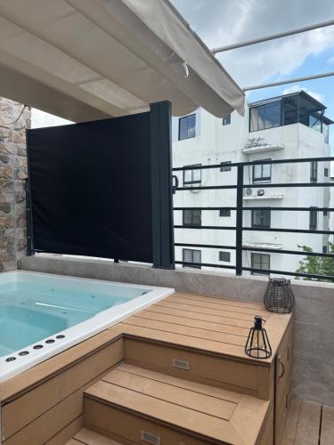 شرفة/ تراس, Jacobo Majluta Penthouse in Villa Mella