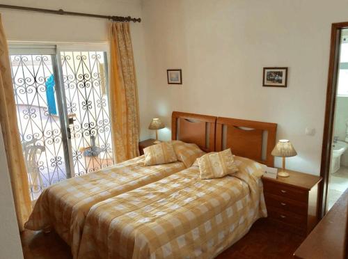 Luxury Algarve Villa 4 Bedrooms Casa Do Luar Magico Sea Views - image 2