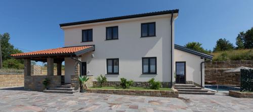 Villa MiraMar Istria & Private Retreat in Truske