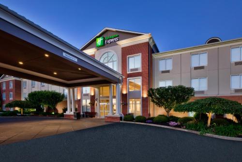 Holiday Inn Express Hotel & Suites Youngstown North-Warren/Niles by IHG