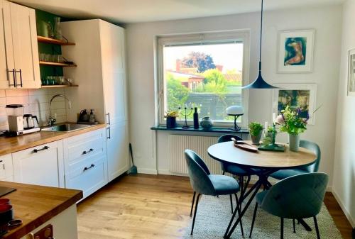 House with garden in central Ystad in อีย์สตาด