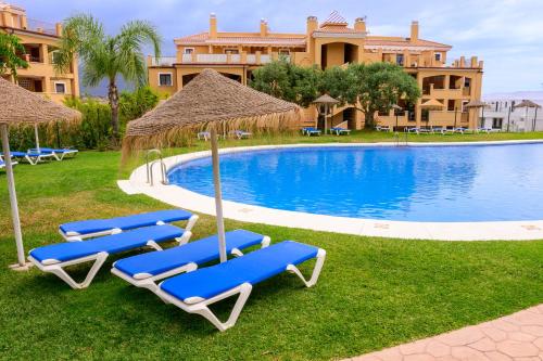 Stylish Apartment Near Beach & Golf