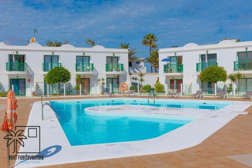 Celeste mar Pool View & Wi-Fi by iRent Fuerteventura