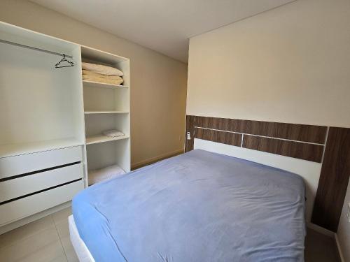 Apartment with 3 suites! - image 4