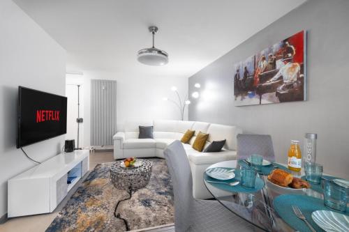 Bright One Bedroom Apartment in Cannes - 2394 - image 4