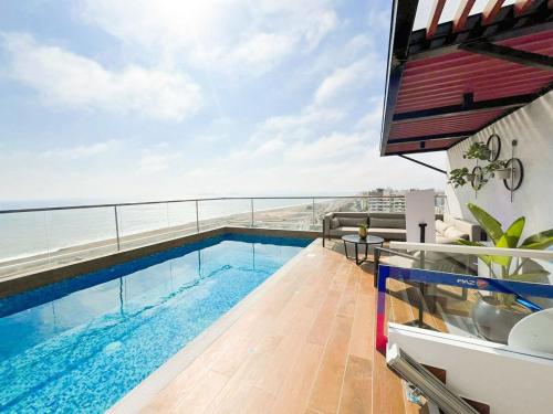 Apartment on Av Bertolotto with pool near Costa21