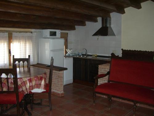 virtuve, Casa Rural La Muralla in Rioseco de Soria