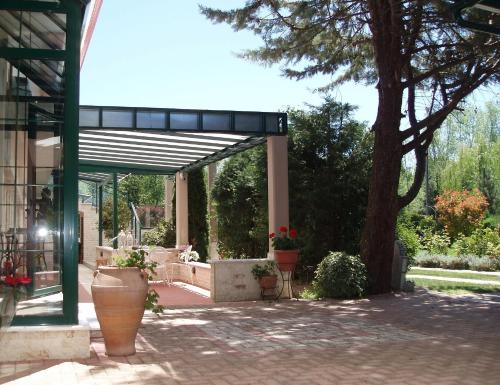 Hotel Galaxy - image 3