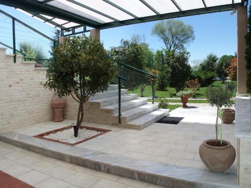 Hotel Galaxy - image 10