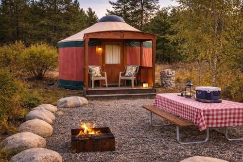 Buena Vista's Yurt Haven Retreat by Hot Springs!