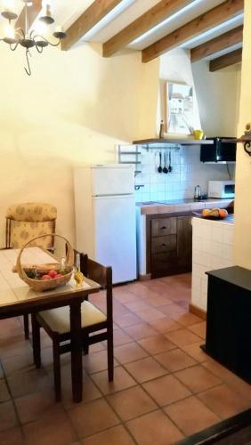 Konyha, Exceptional villa with pool in Villanueva del Trabuco in Villanueva del Trabuco