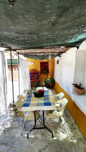 Erkély/terasz, Exceptional villa with pool in Villanueva del Trabuco in Villanueva del Trabuco