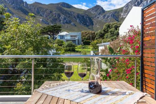 144 On 10Th Voelklip Home Sea & Mountain Views - image 3