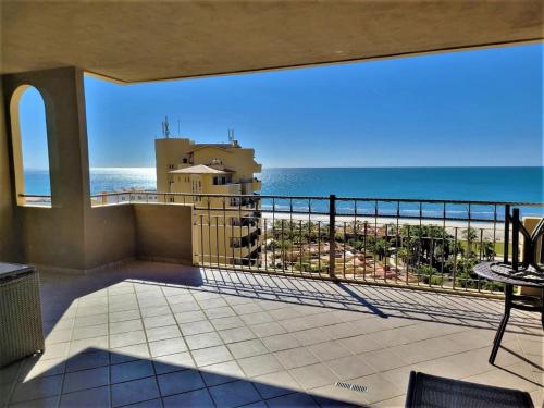 Bella Sirena 801-C - Huge Patio, Premium Furnishings, Breathtaking View