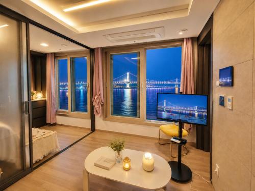Crystal Ocean House 무료주차 사진 2