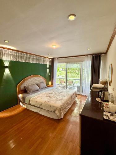 Ban Mali Cafe & Riverside Stay in Amphur Muang
