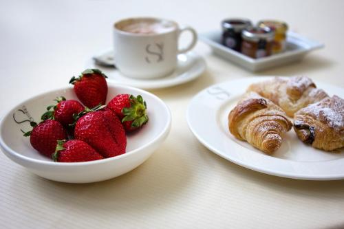 Hotel Sporting Cologno - image 6