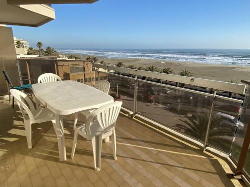 Appartement avec terrasse vue mer - 4 pers. - FR-1-696-156