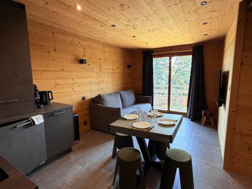 Appartement chalet contemporain - 8 pers. - FR-1-340-289