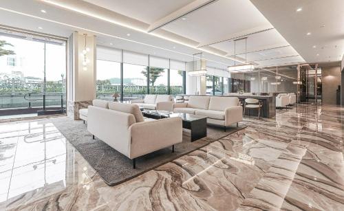 진주 아몬드 호텔 (Jinju Almond Hotel) in 진주