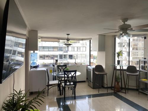King size family room in بونتا بايتيلا