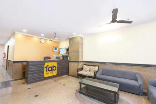 Előcsarnok, Collection O Singh Guest House Near Dwarka Sector 12 Metro Station in Kapashera