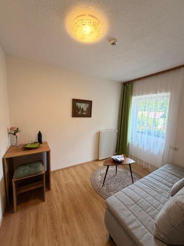 1 king bed, 2 sofa beds