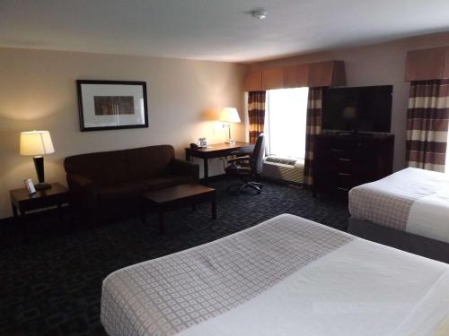 Best Western Plus Kalamazoo Suites