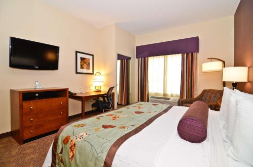 Best Western Plus Carousel Inn & Suites Burlington - image 10