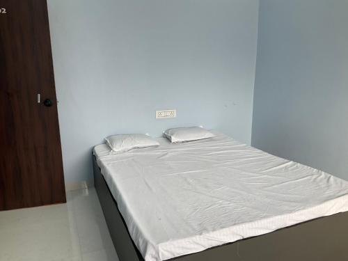 Shiv Guest House in Shegaon