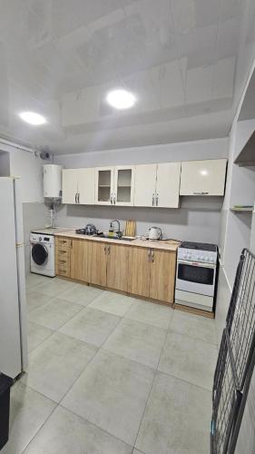 House 3