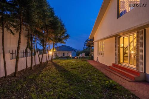 EKOSTAY - Whispering Pines - image 3