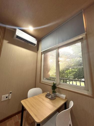 Facilities, Linh's House in Cam Le