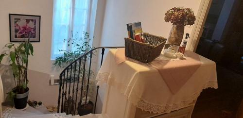 Chambre d'hôtes Le Devezou 12400 Saint Affrique (Chambre d'hotes Le Devezou 12400 Saint Affrique) in Saint-Affrique (Midi-Pyrenees)