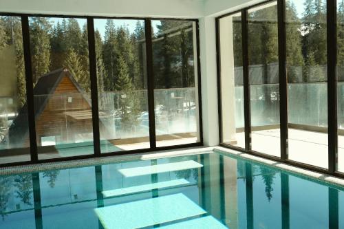 Hotel Transalpin in Obârşia Lotrului