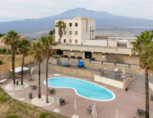 . Kento Resort Hotel